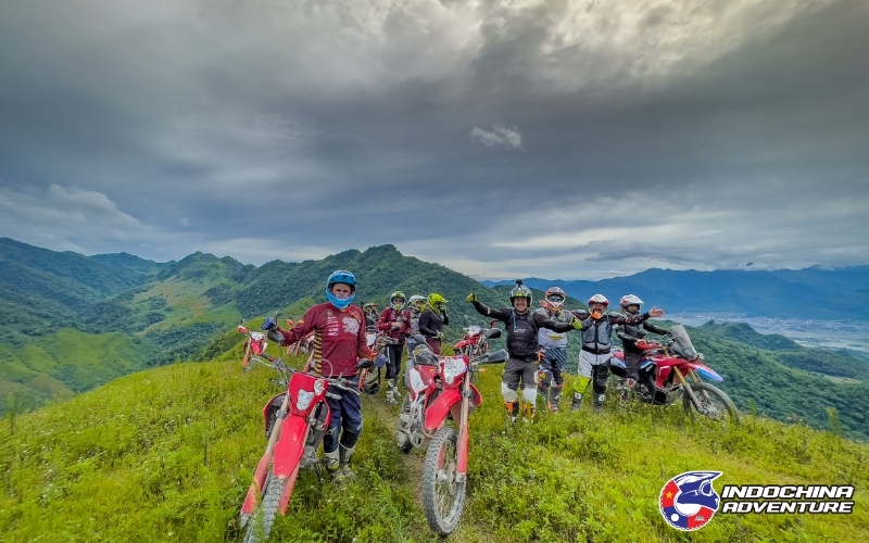 IAdventureTours - Công ty tổ chức tour phượt Việt Nam bằng xe máy