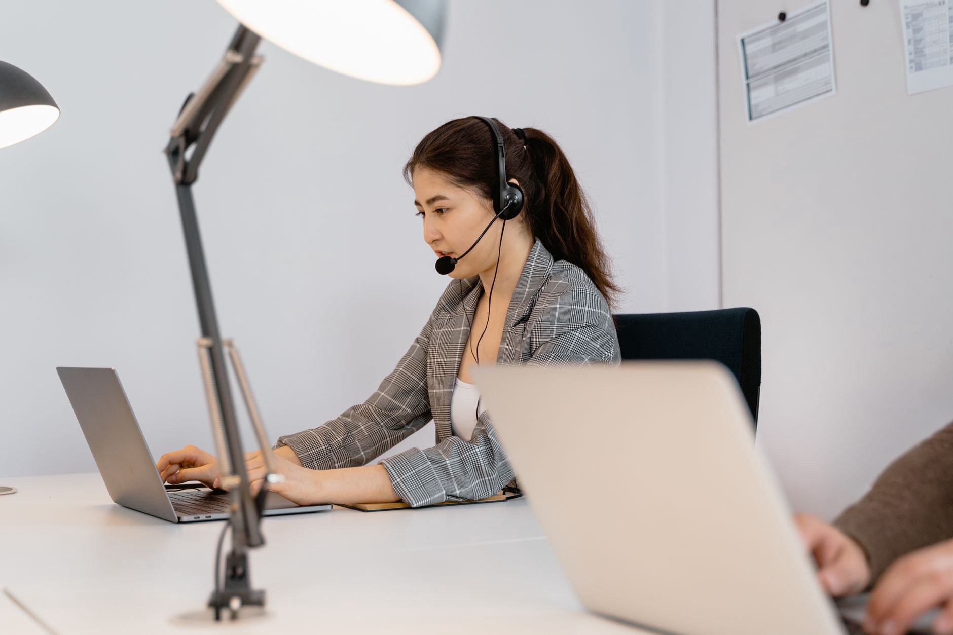 Tư vấn chọn mua sản phẩm, dịch vụ kỹ thuật tránh mất tiền